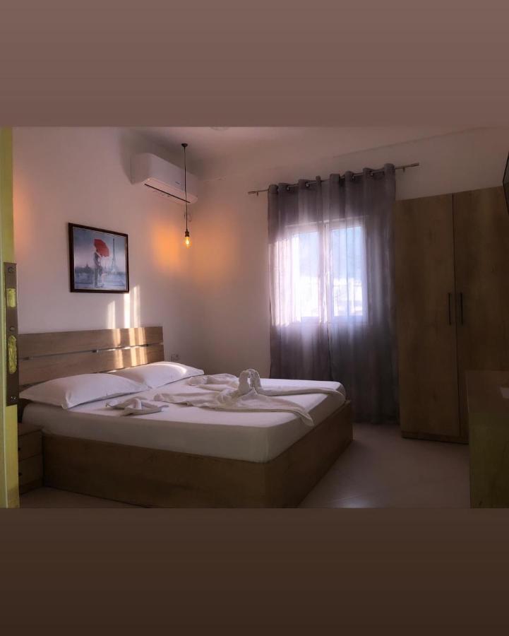Përmet Hotel Apostoli מראה חיצוני תמונה