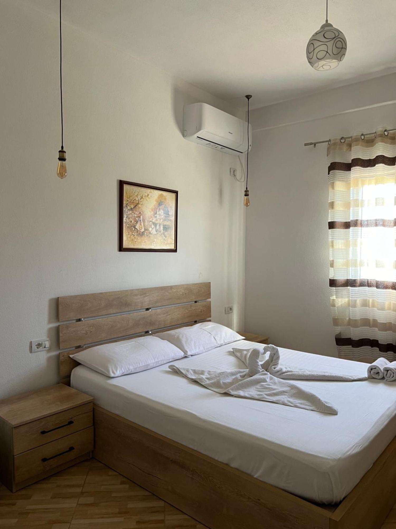 Përmet Hotel Apostoli מראה חיצוני תמונה